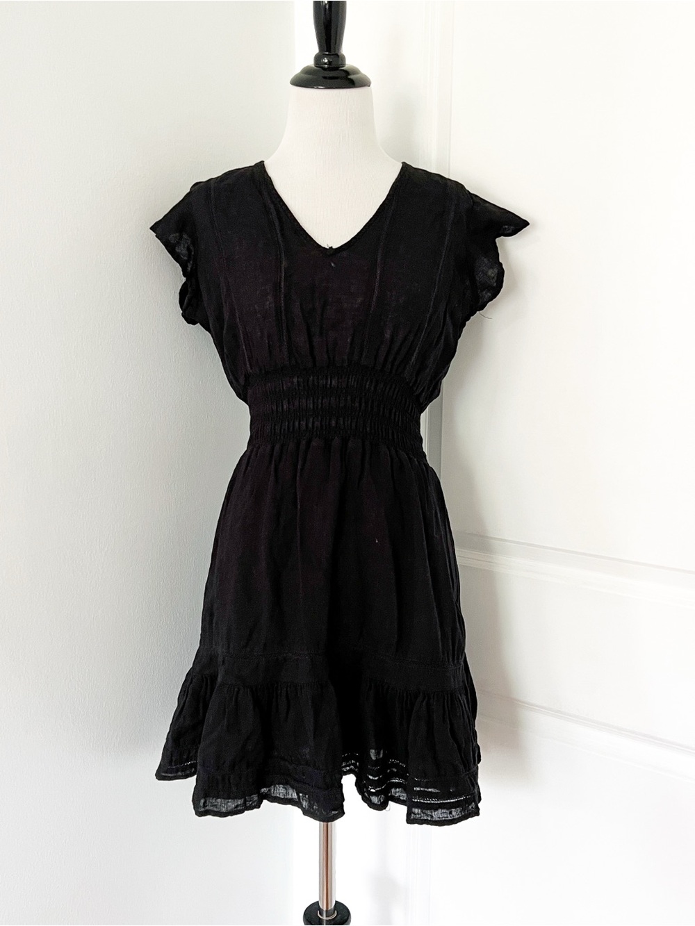 Rails Black Cotton V-Neck Smocked Mini Dress - XS